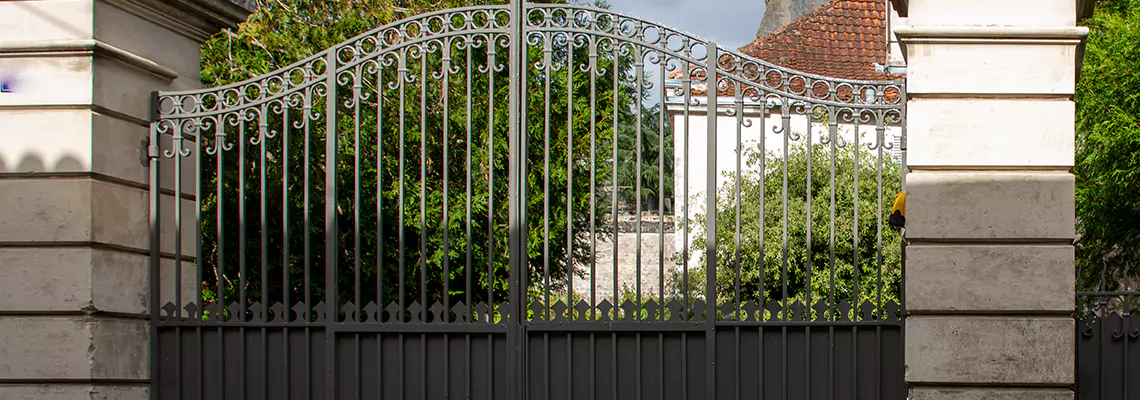 Wooden Swing Gate Repair in North Lauderdale, FL